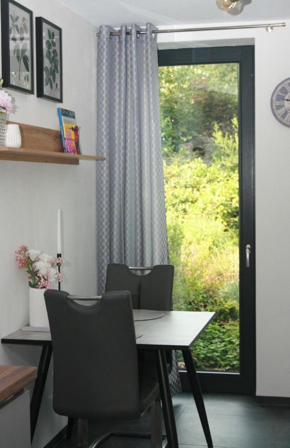 Die Traumhafte - Stilvolle Ferienwohnung Mit Komfort 克莱沃 外观 照片
